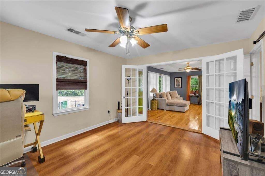 276 Logan Street Property Photo 11