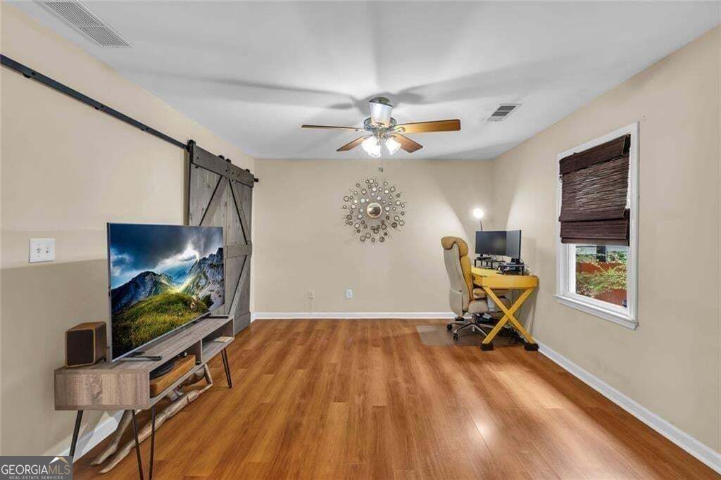 276 Logan Street Property Photo 12