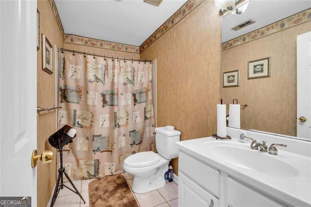 276 Logan Street Property Photo 23