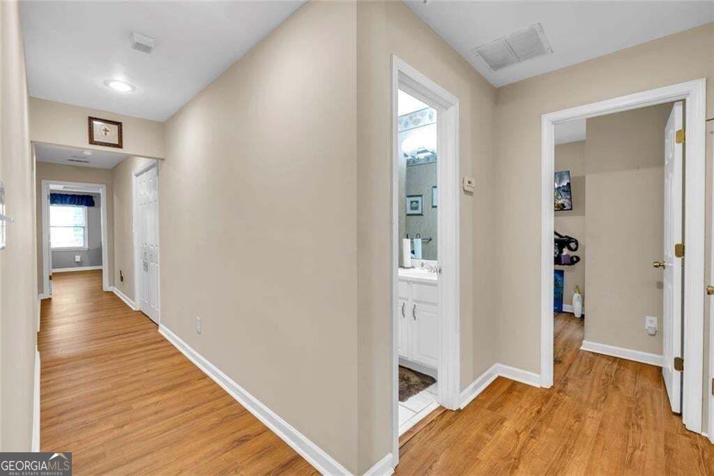 276 Logan Street Property Photo 24