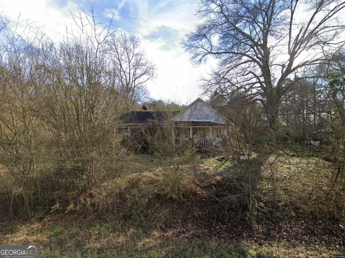 180 Wesley Chapel Road Property Photo 1