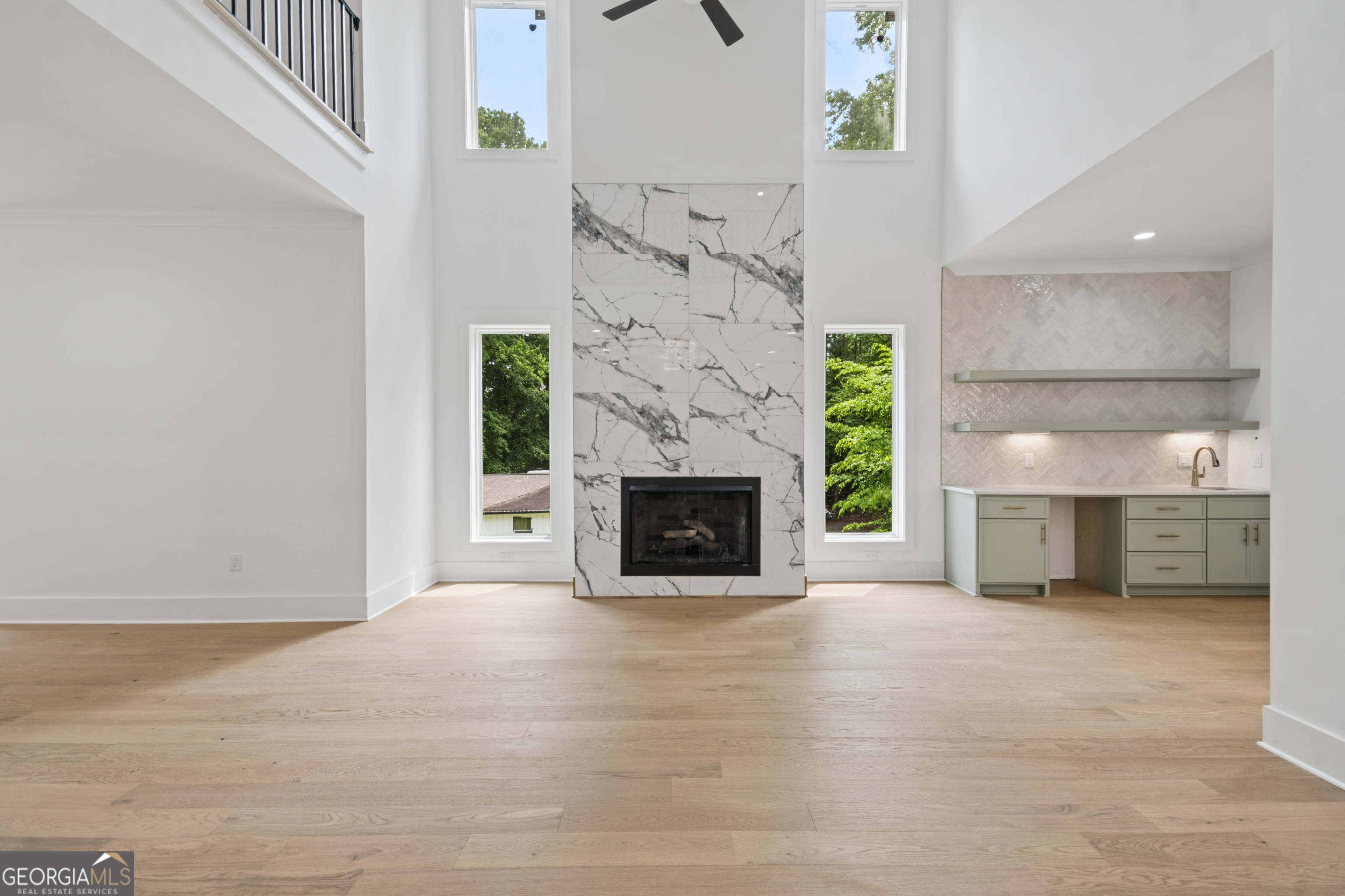 10745 Waters Road Property Photo 10