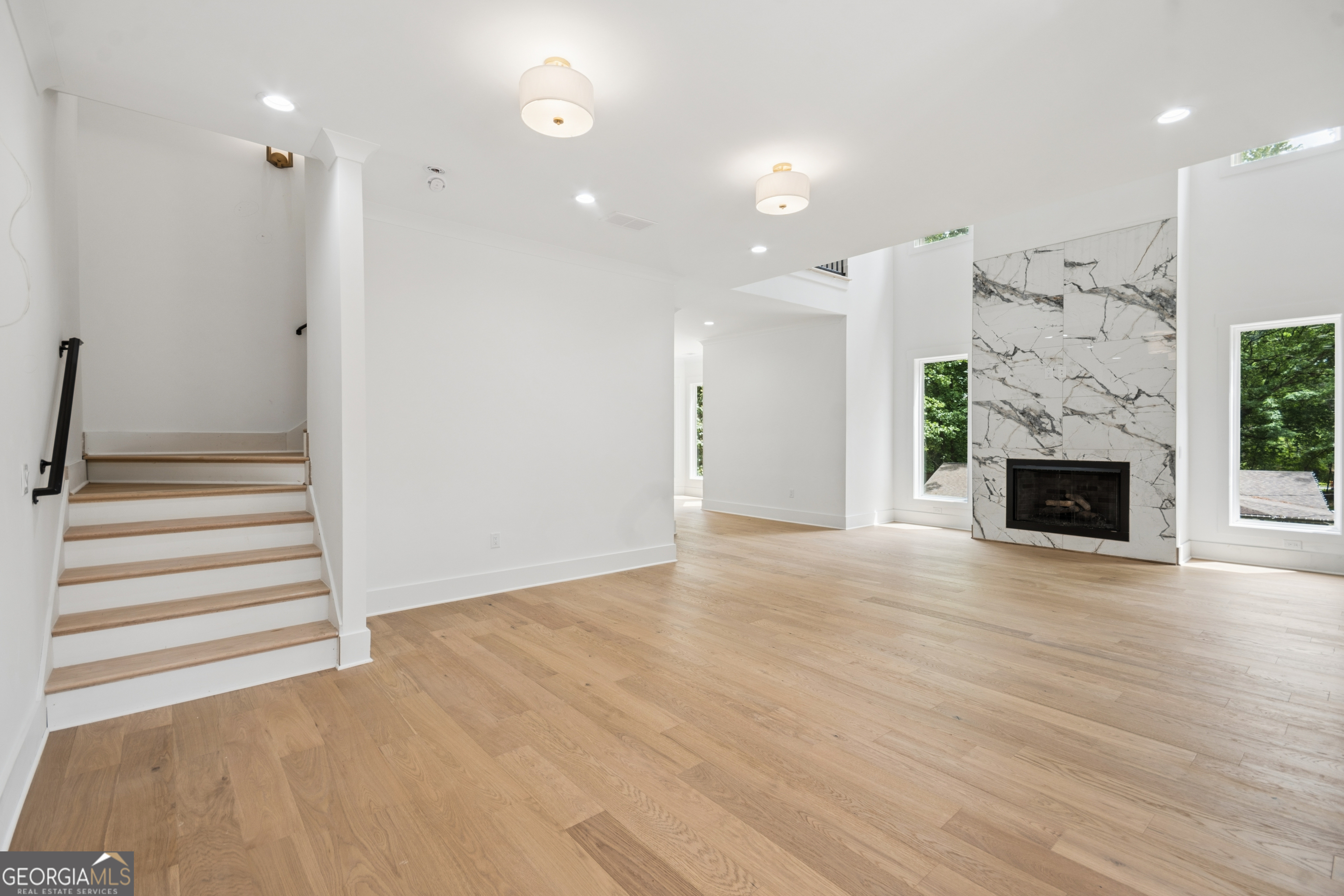 10745 Waters Road Property Photo 13