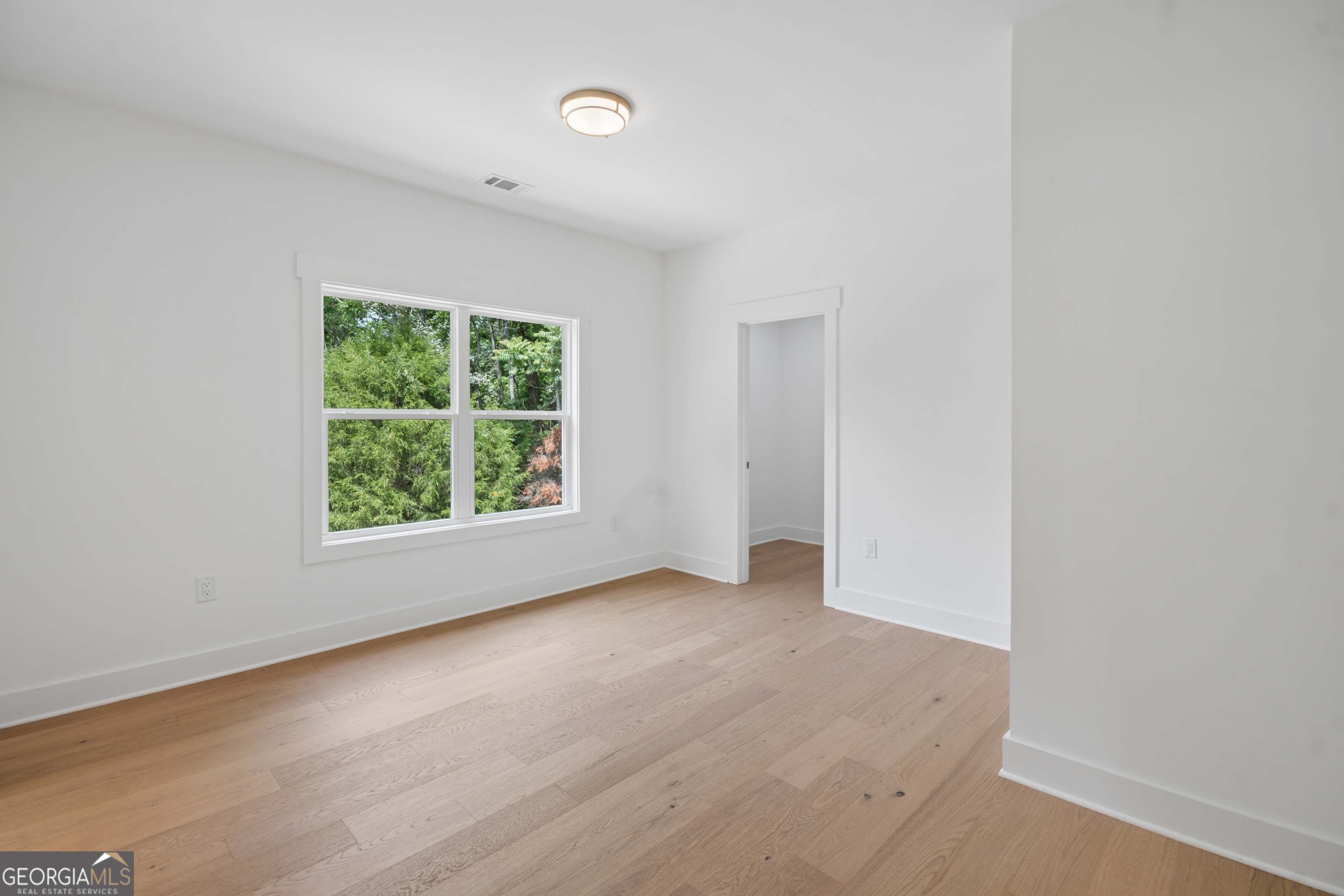 10745 Waters Road Property Photo 46