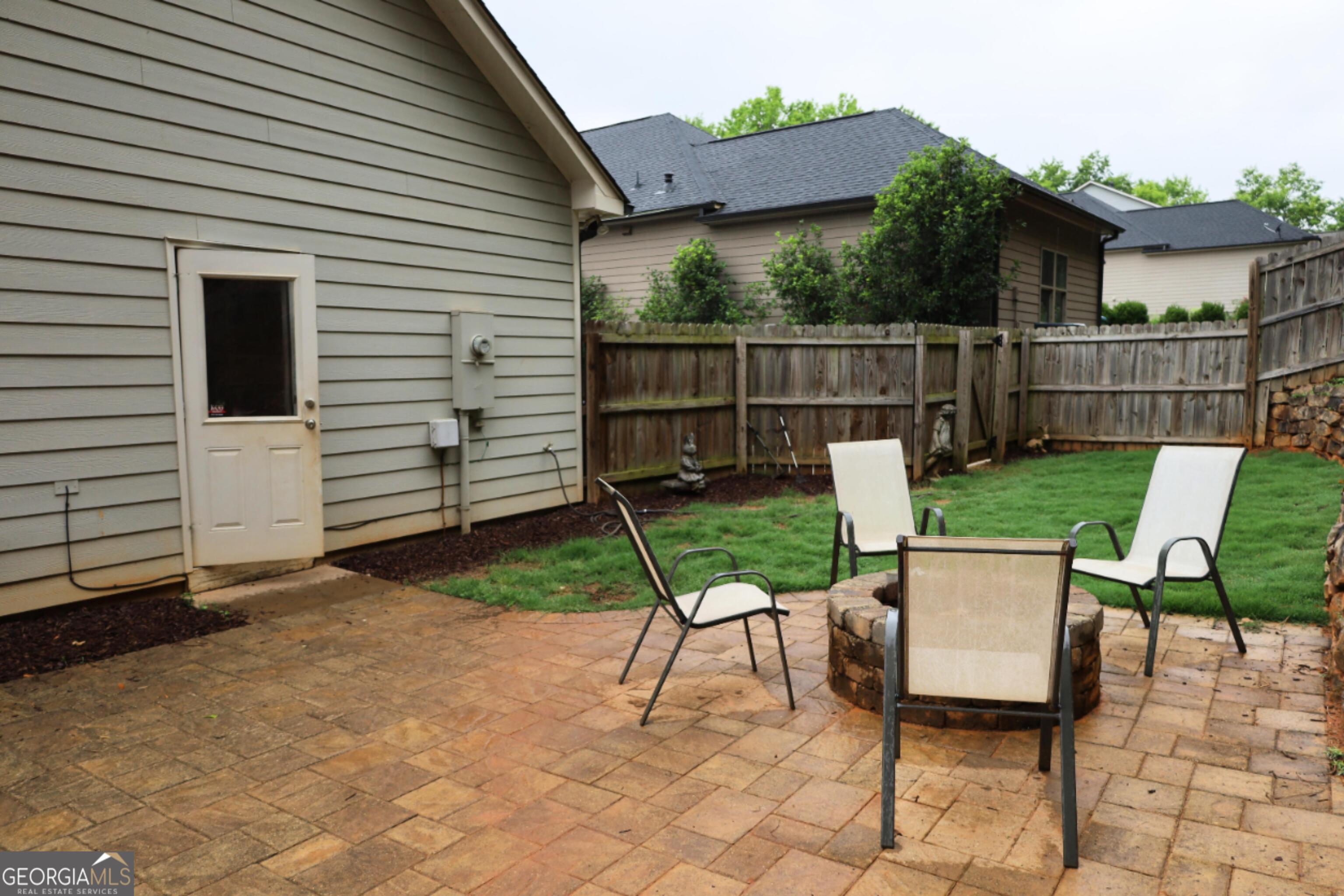 317 Edgewater Drive Property Photo 45