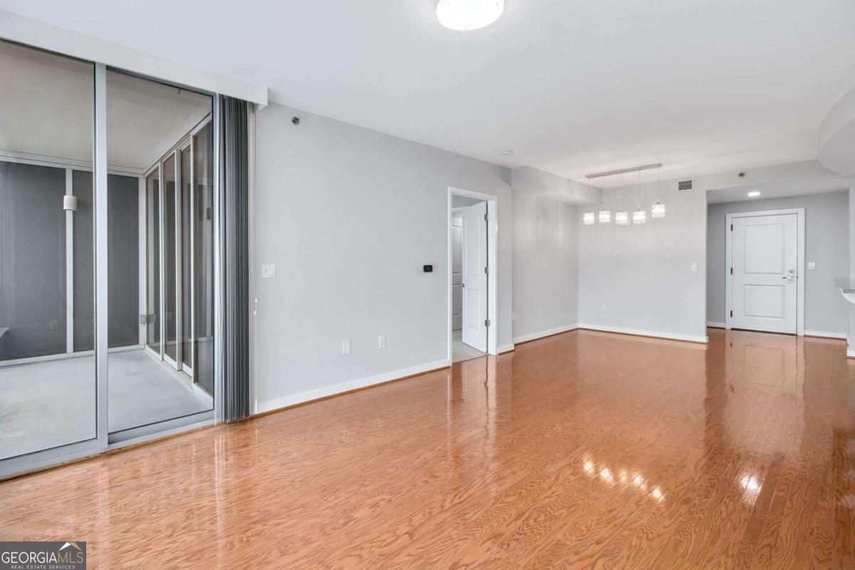 3338 Peachtree Road Ne # 2401 Property Photo 7