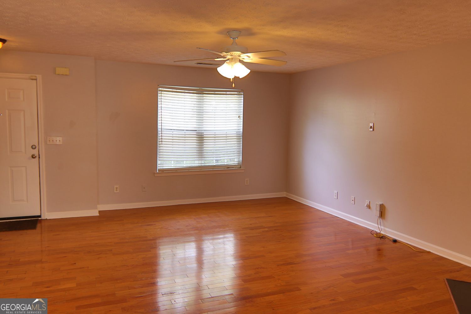 363 Springhaven Way Property Photo 6