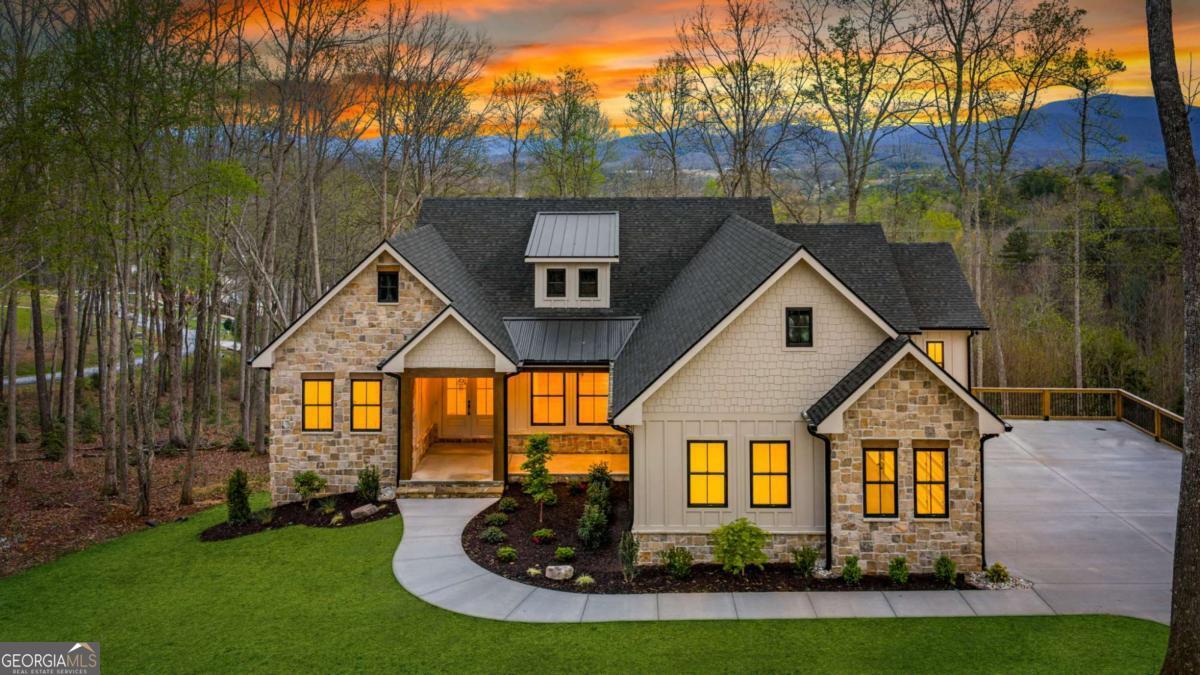 79 Winding Ridge Property Photo 1