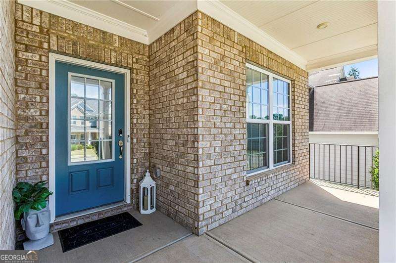402 Timberleaf Road Property Photo 4