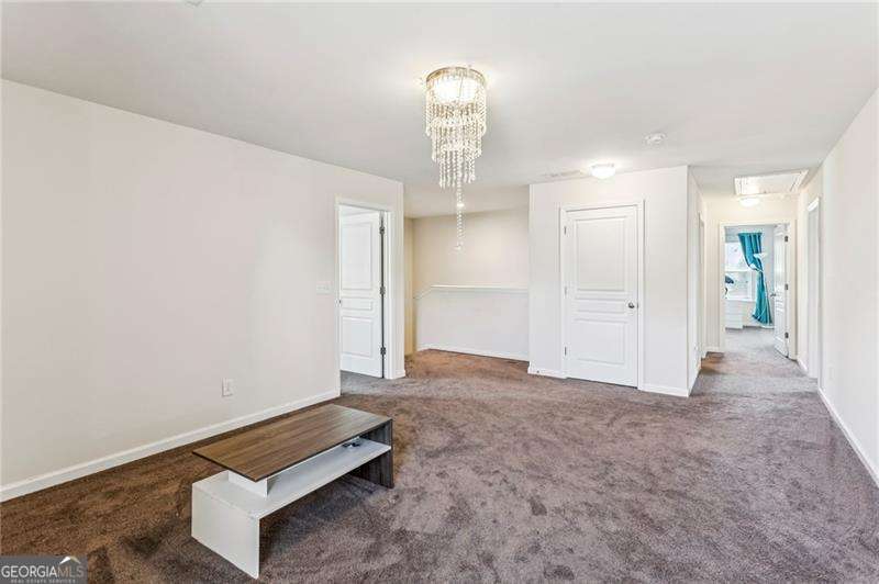 402 Timberleaf Road Property Photo 17