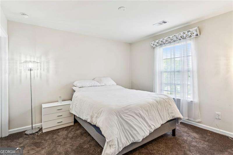 402 Timberleaf Road Property Photo 19