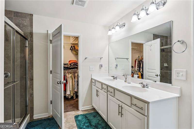 402 Timberleaf Road Property Photo 27