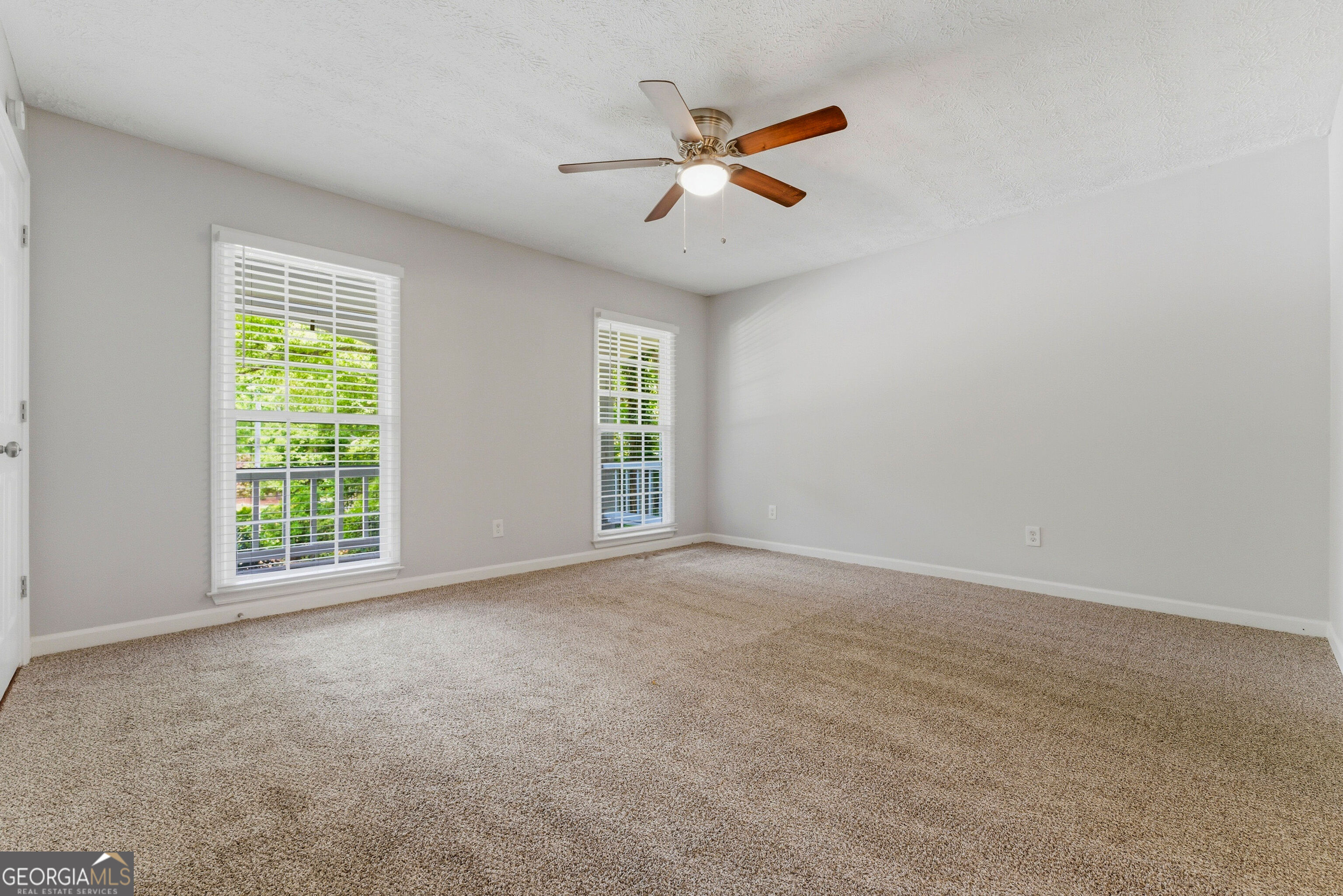 2568 N Arbor Trail Property Photo 11