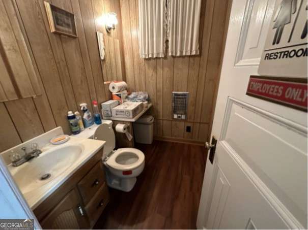 107 Singleton Avenue Property Photo 18