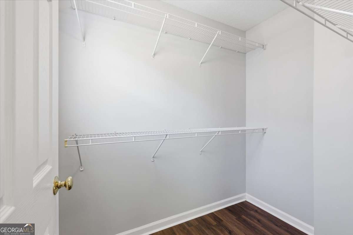 200 Riverstone Commons Circle Property Photo 17