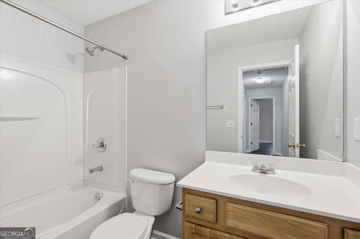 200 Riverstone Commons Circle Property Photo 20