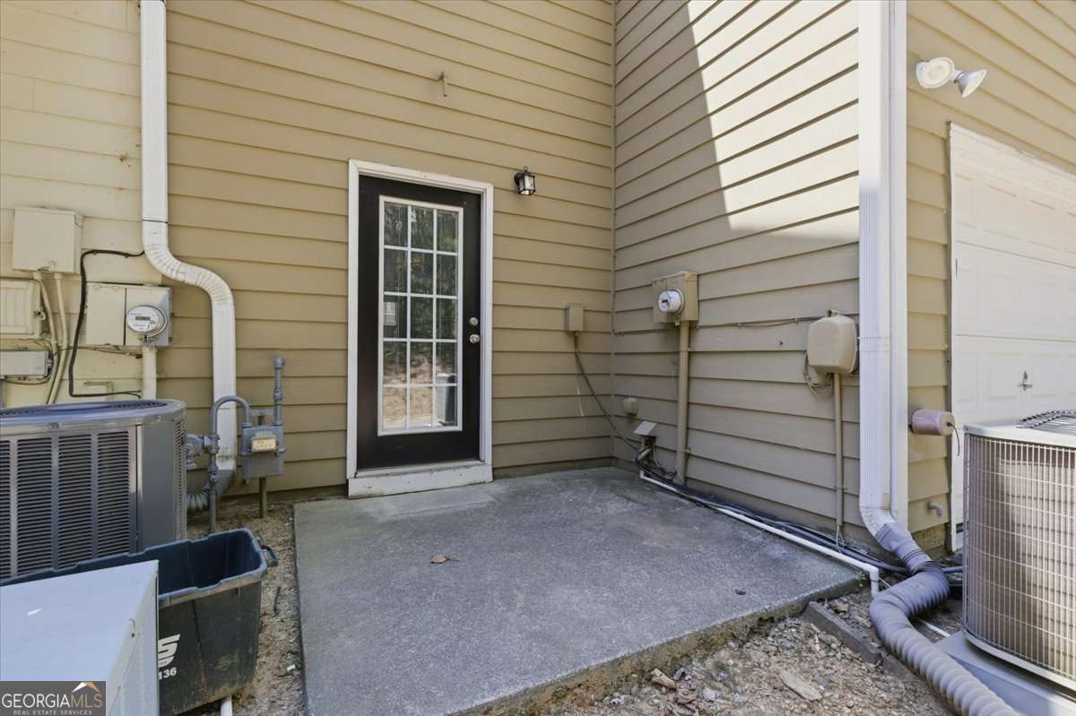 200 Riverstone Commons Circle Property Photo 26