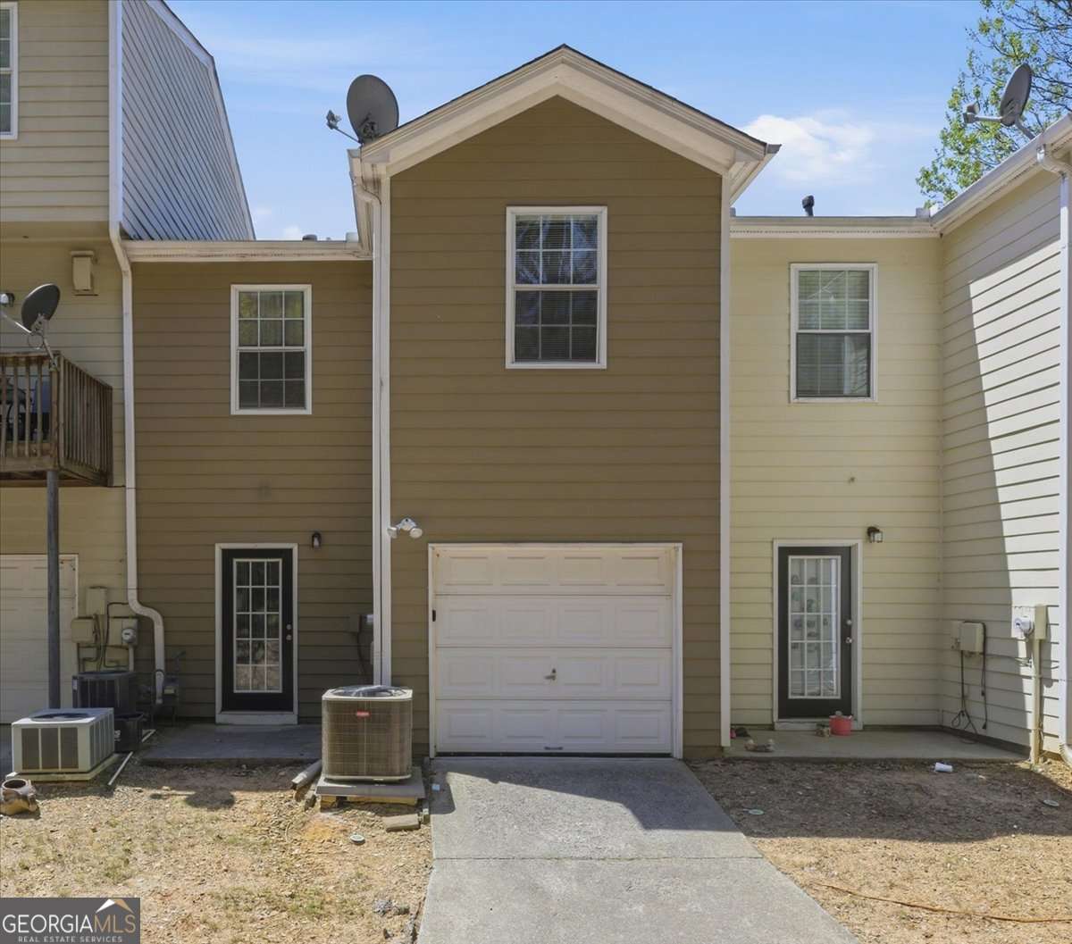 200 Riverstone Commons Circle Property Photo 27