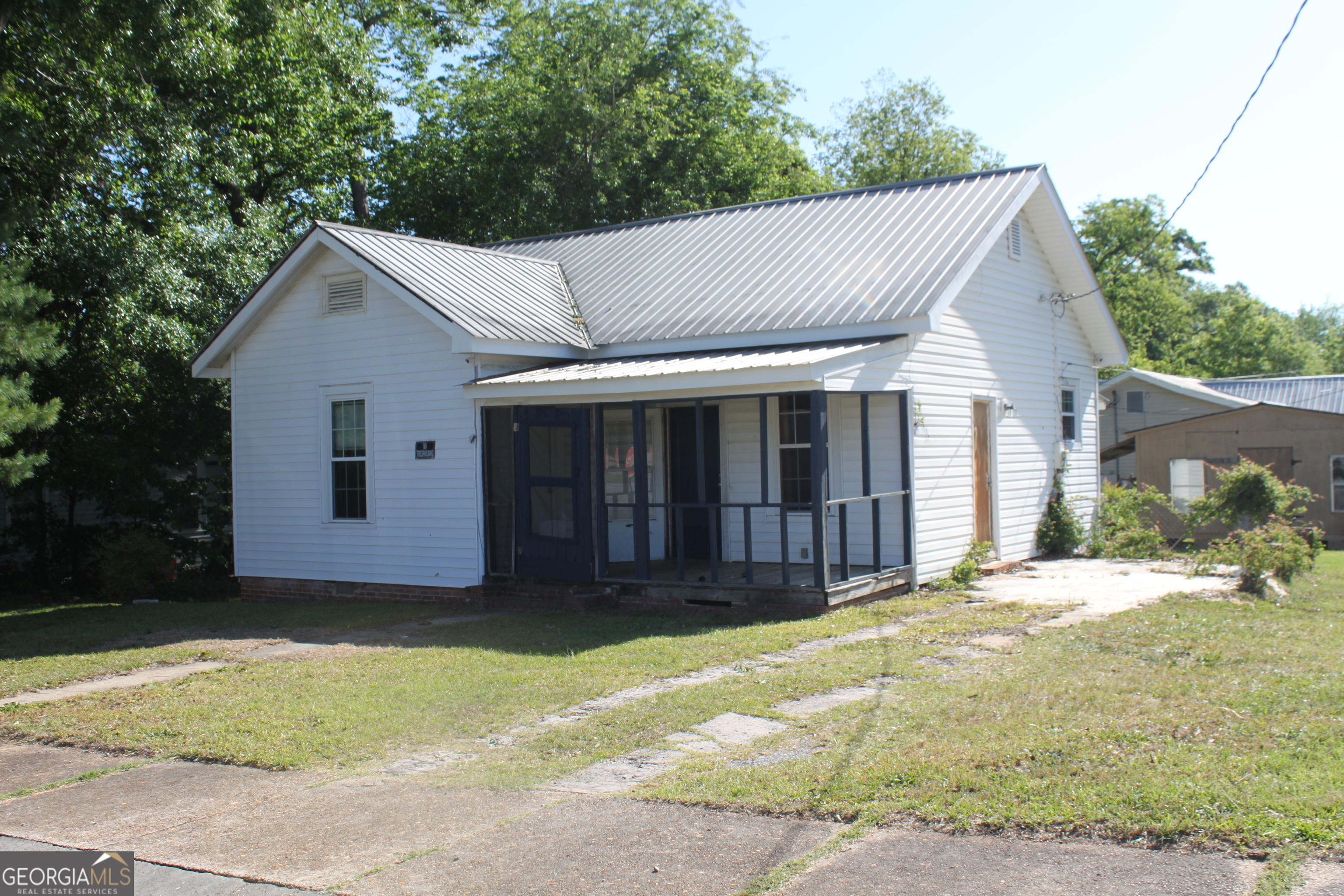 1 Callaway Street Property Photo 1