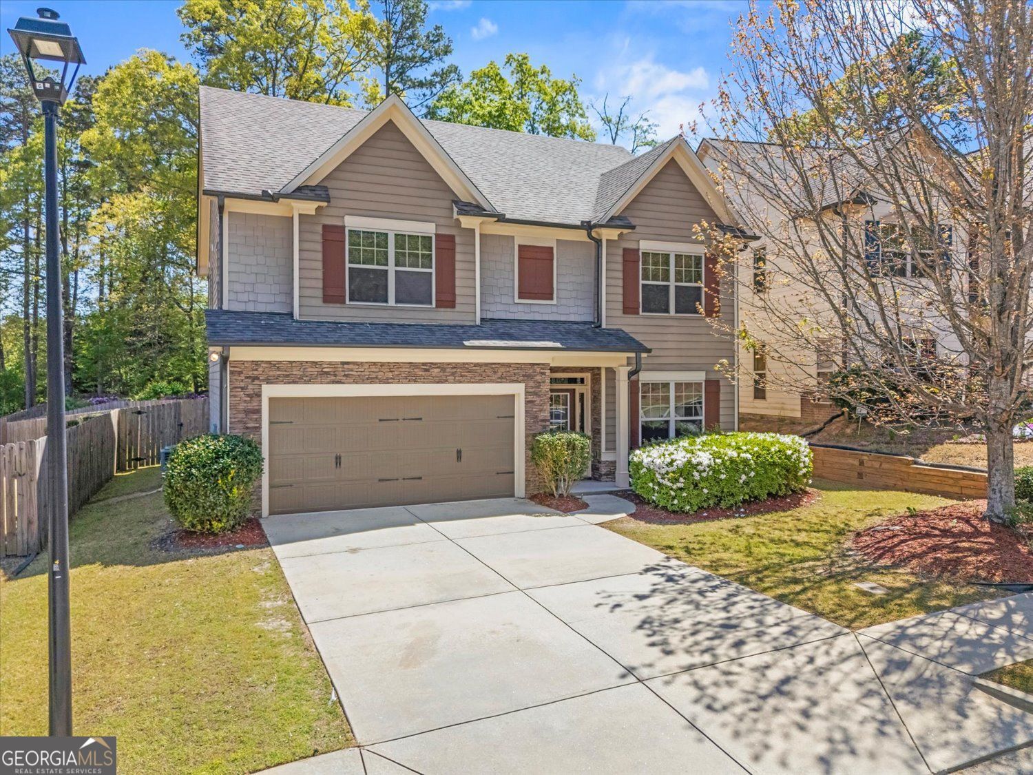 2183 Misty Brook Court Property Photo 2