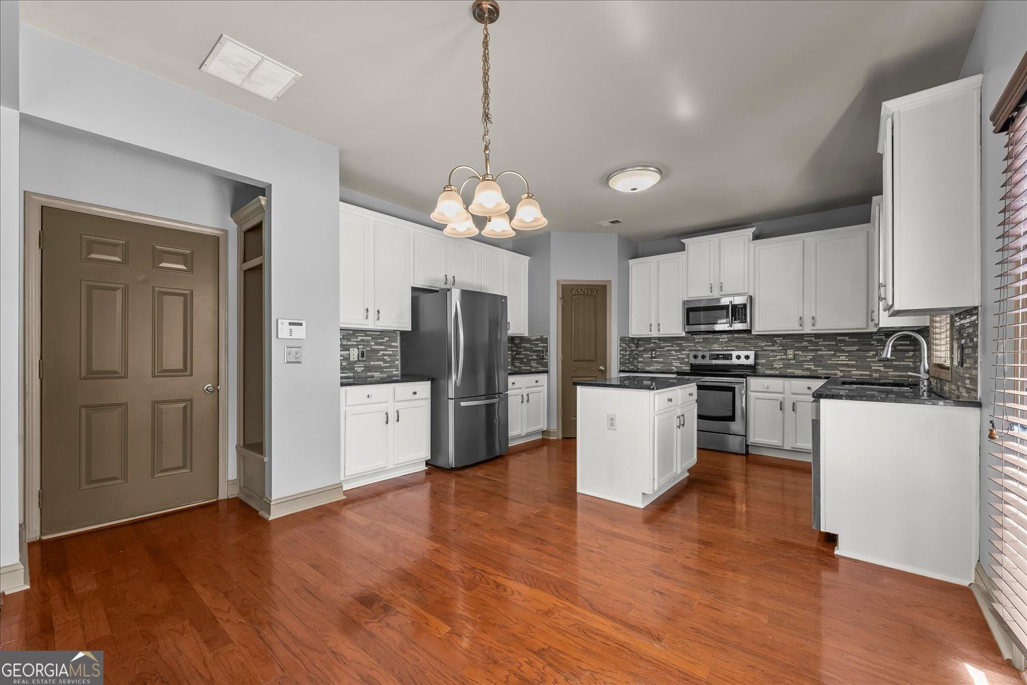 2183 Misty Brook Court Property Photo 11