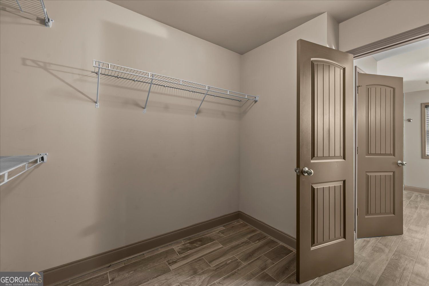 2183 Misty Brook Court Property Photo 34