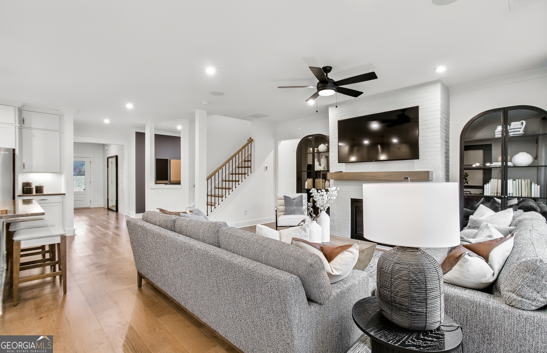 4758 Sunburst Street Property Photo 8