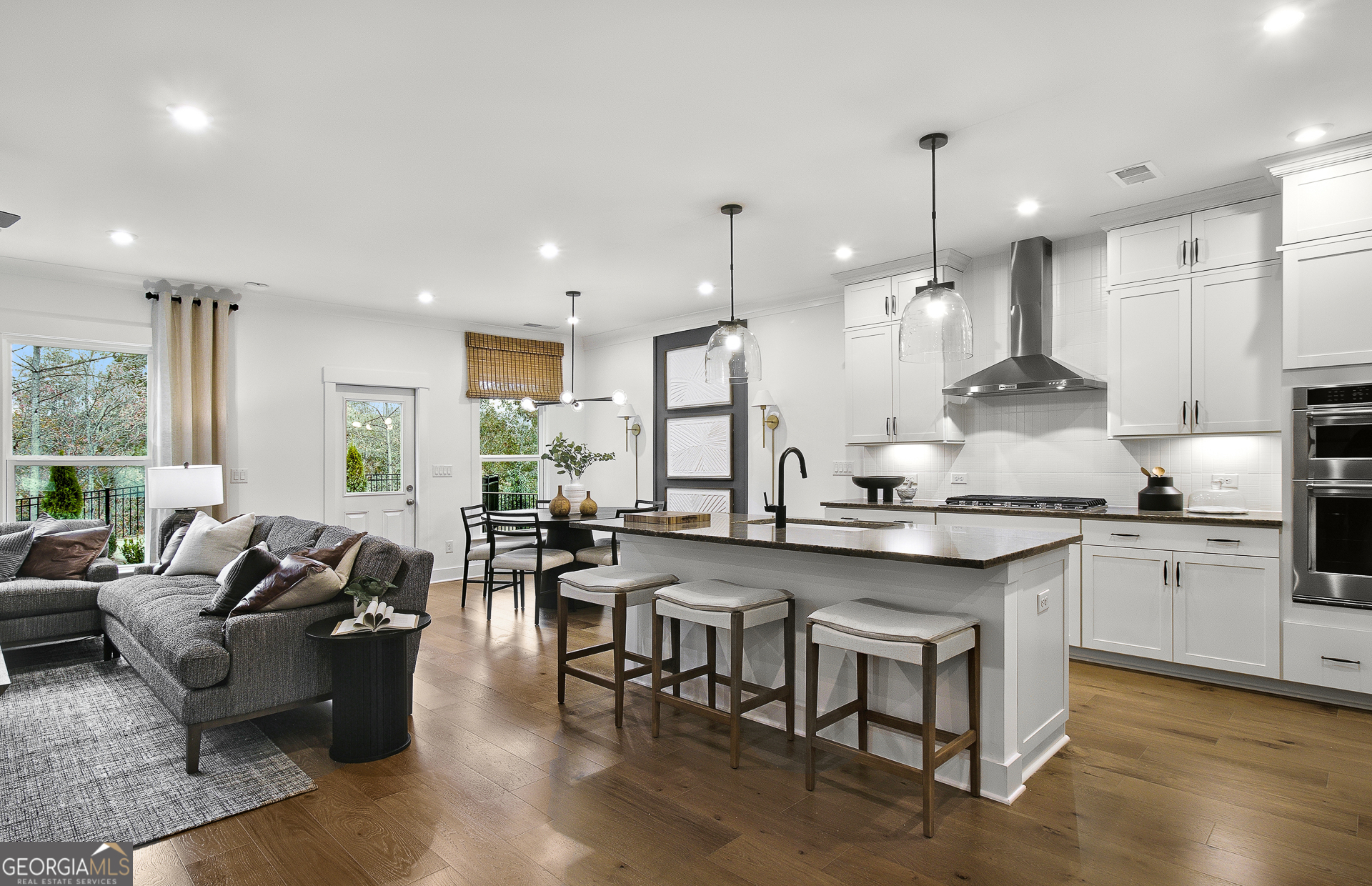 4758 Sunburst Street Property Photo 10