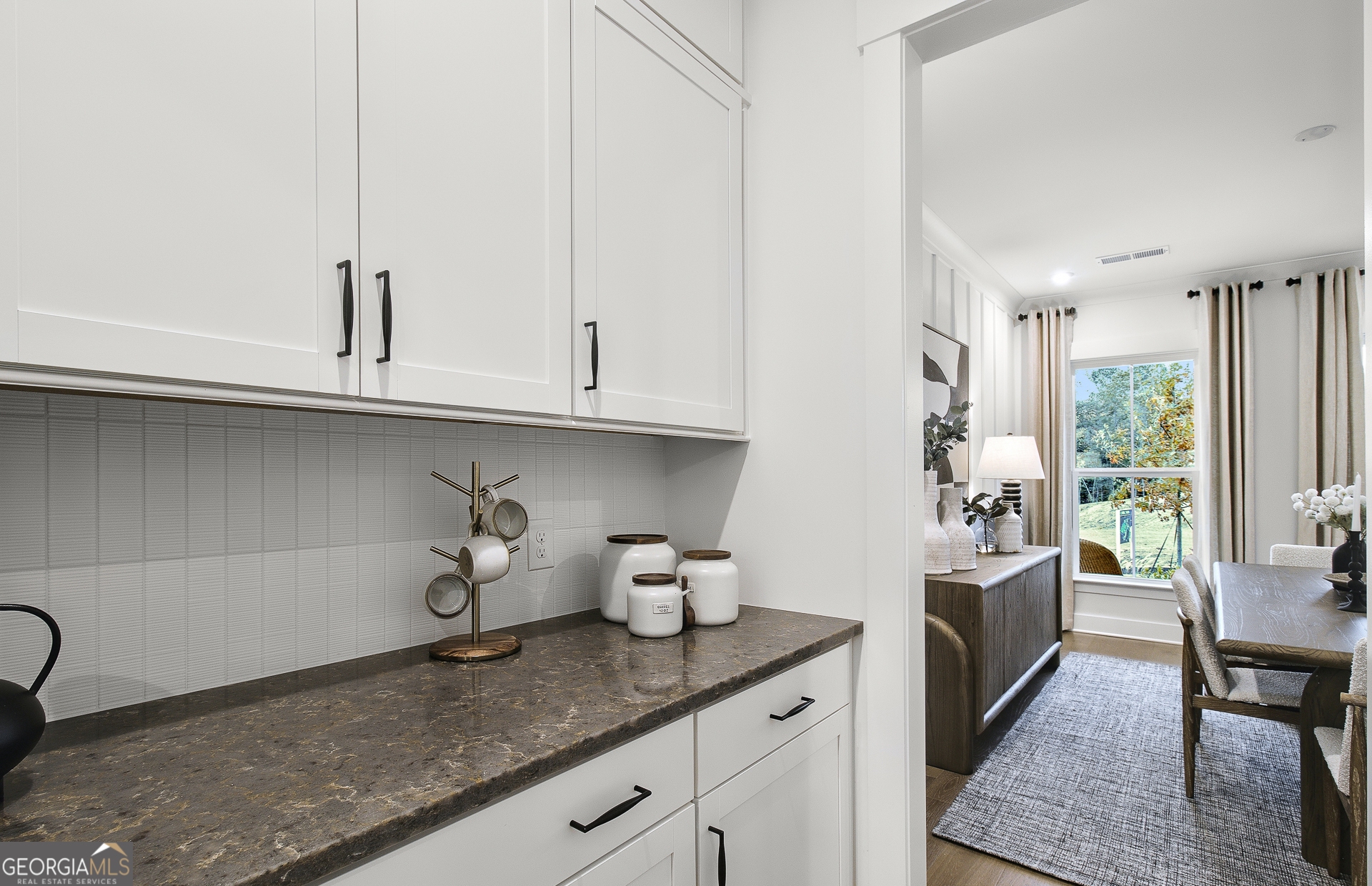 4758 Sunburst Street Property Photo 14