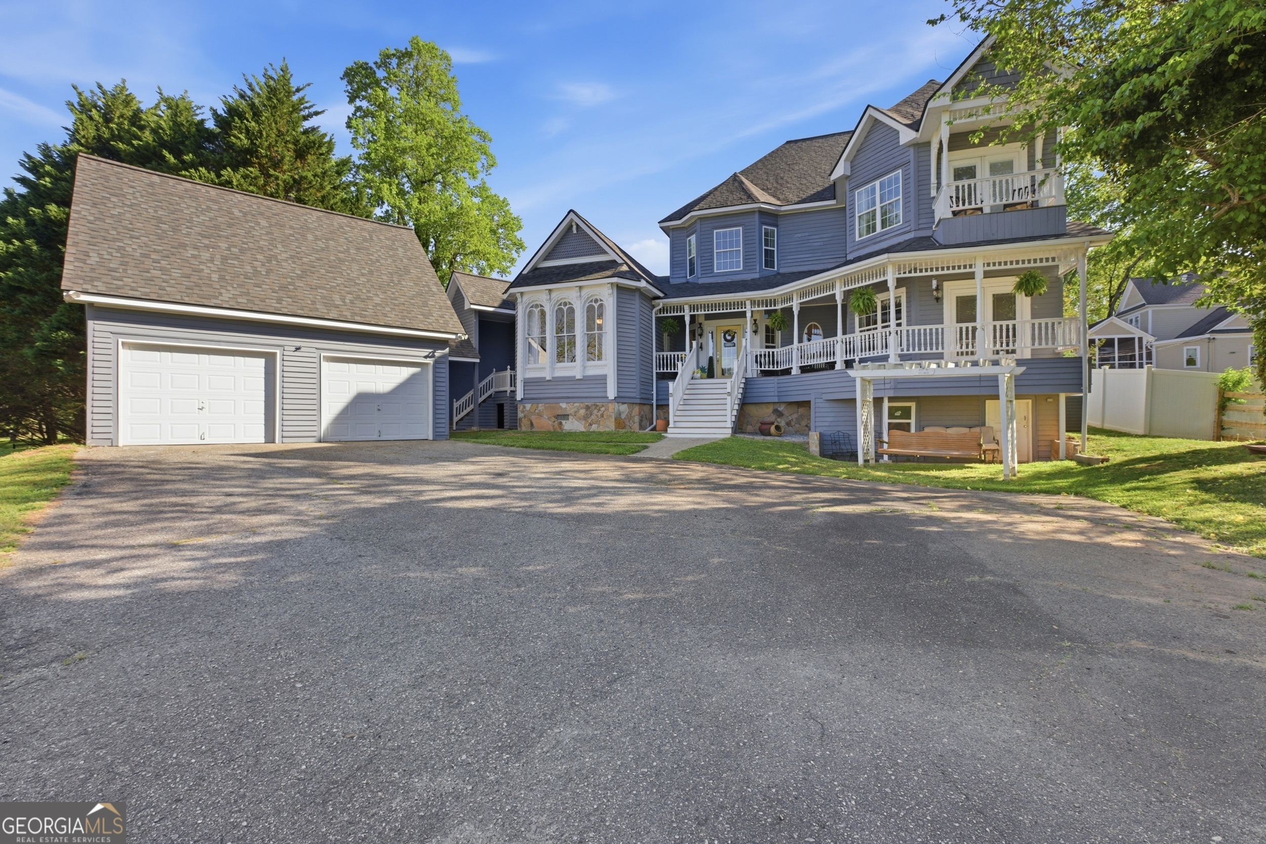 1910 Hancock Road Property Photo 1