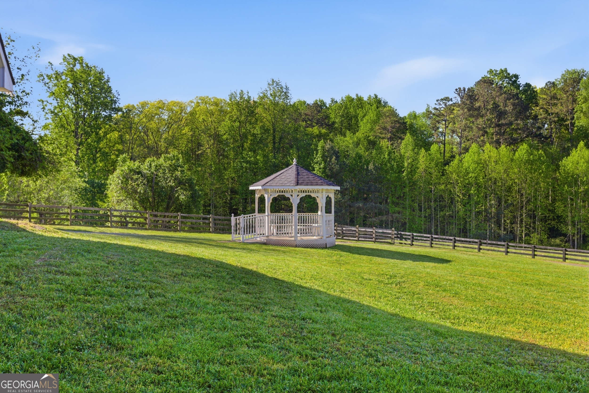 1910 Hancock Road Property Photo 8