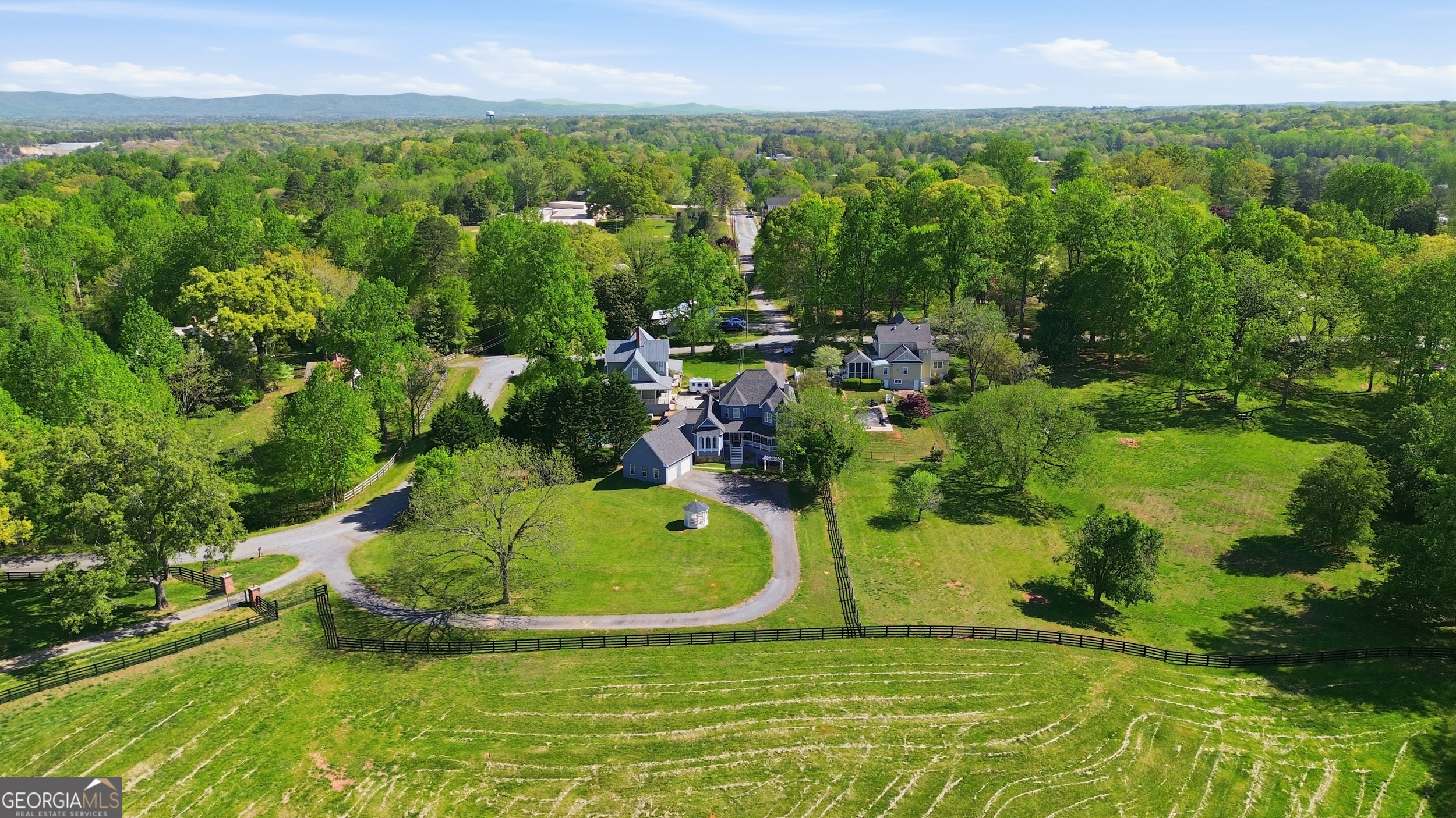 1910 Hancock Road Property Photo 56
