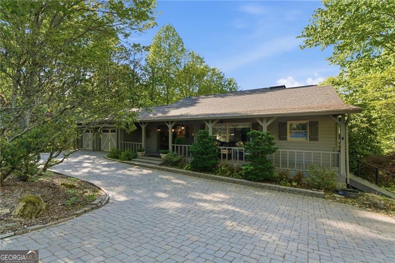 204 Doe Run Property Photo 1