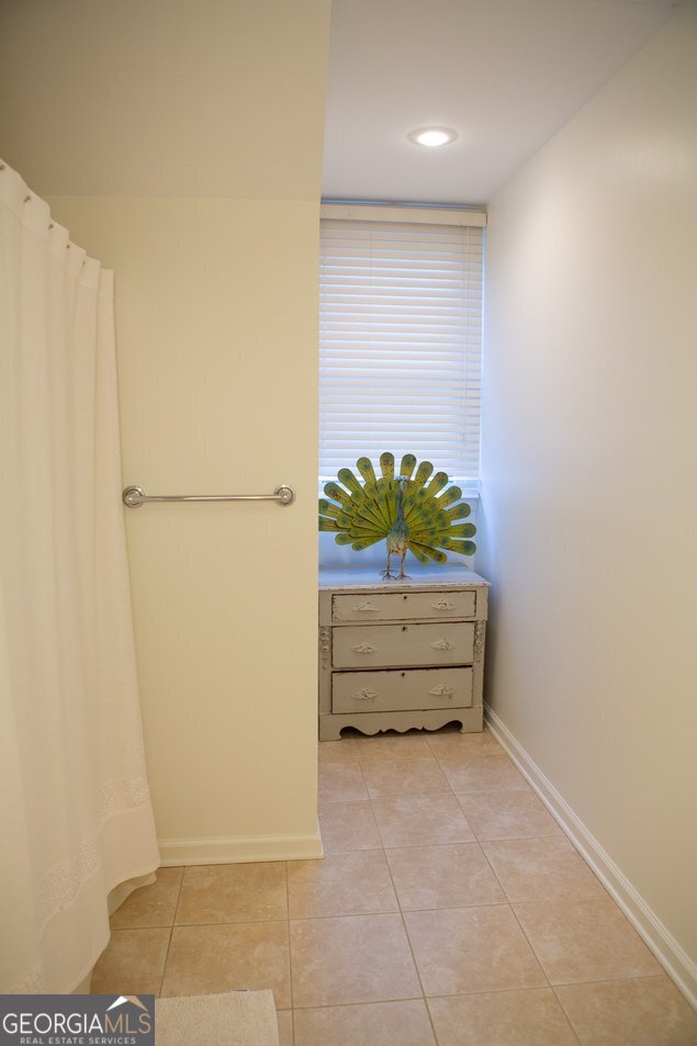 1082 River Street Property Photo 23