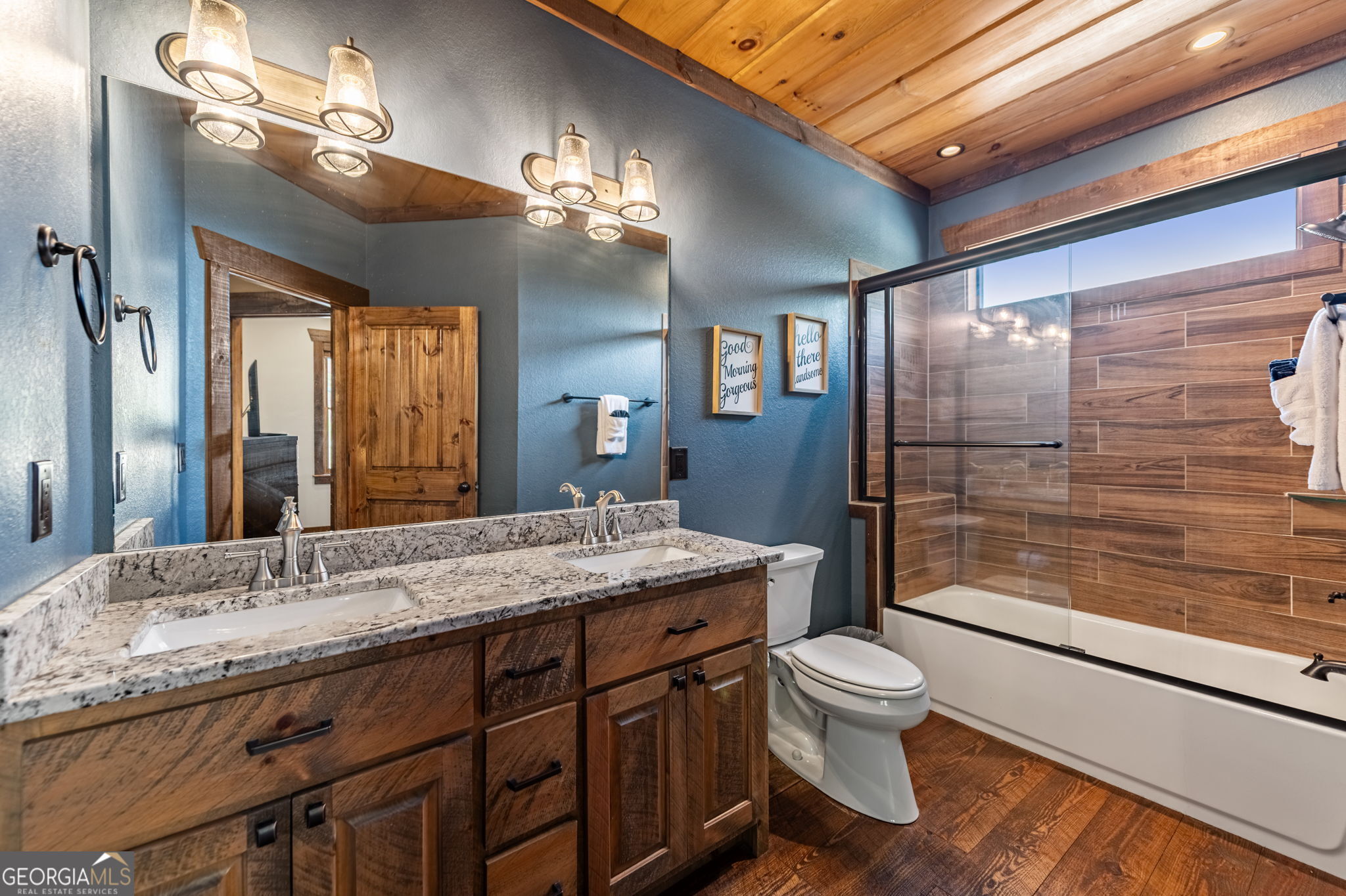 608 Blue Ridge Heights Drive Property Photo 14