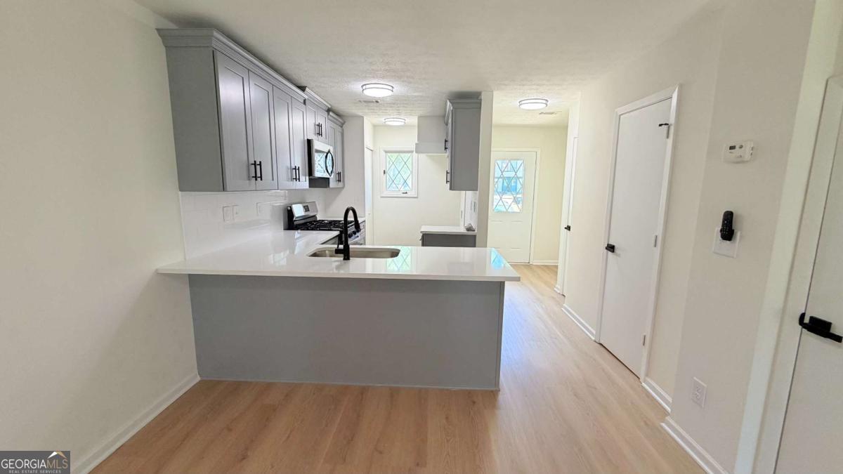 6719 Colchester Place Property Photo 6