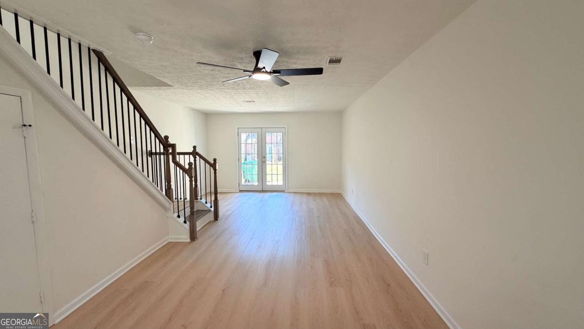 6719 Colchester Place Property Photo 8