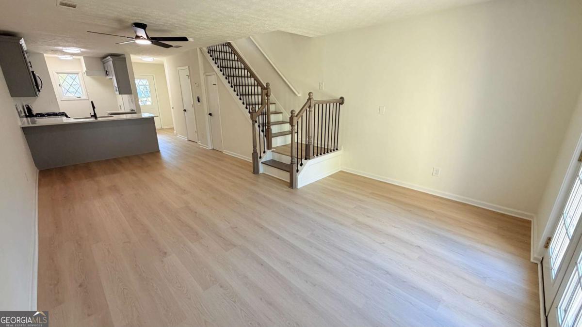6719 Colchester Place Property Photo 9