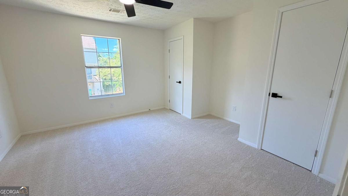 6719 Colchester Place Property Photo 15