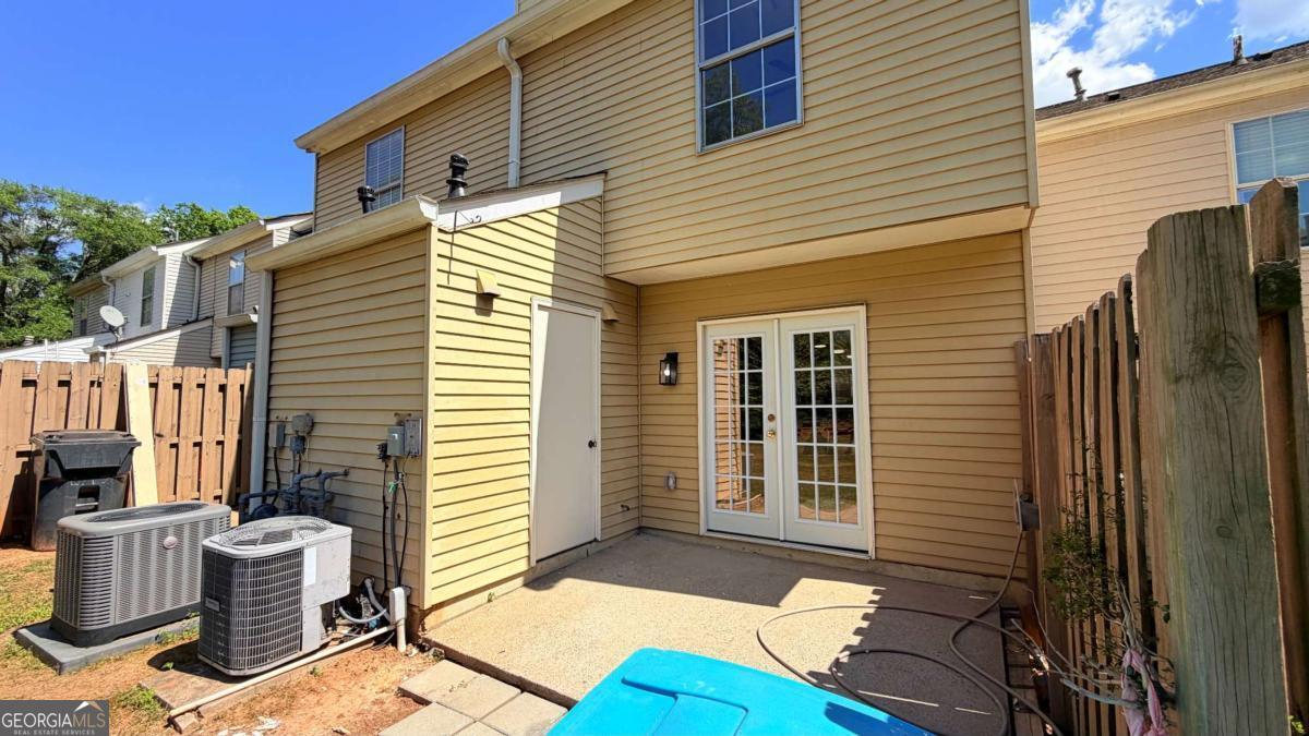 6719 Colchester Place Property Photo 18