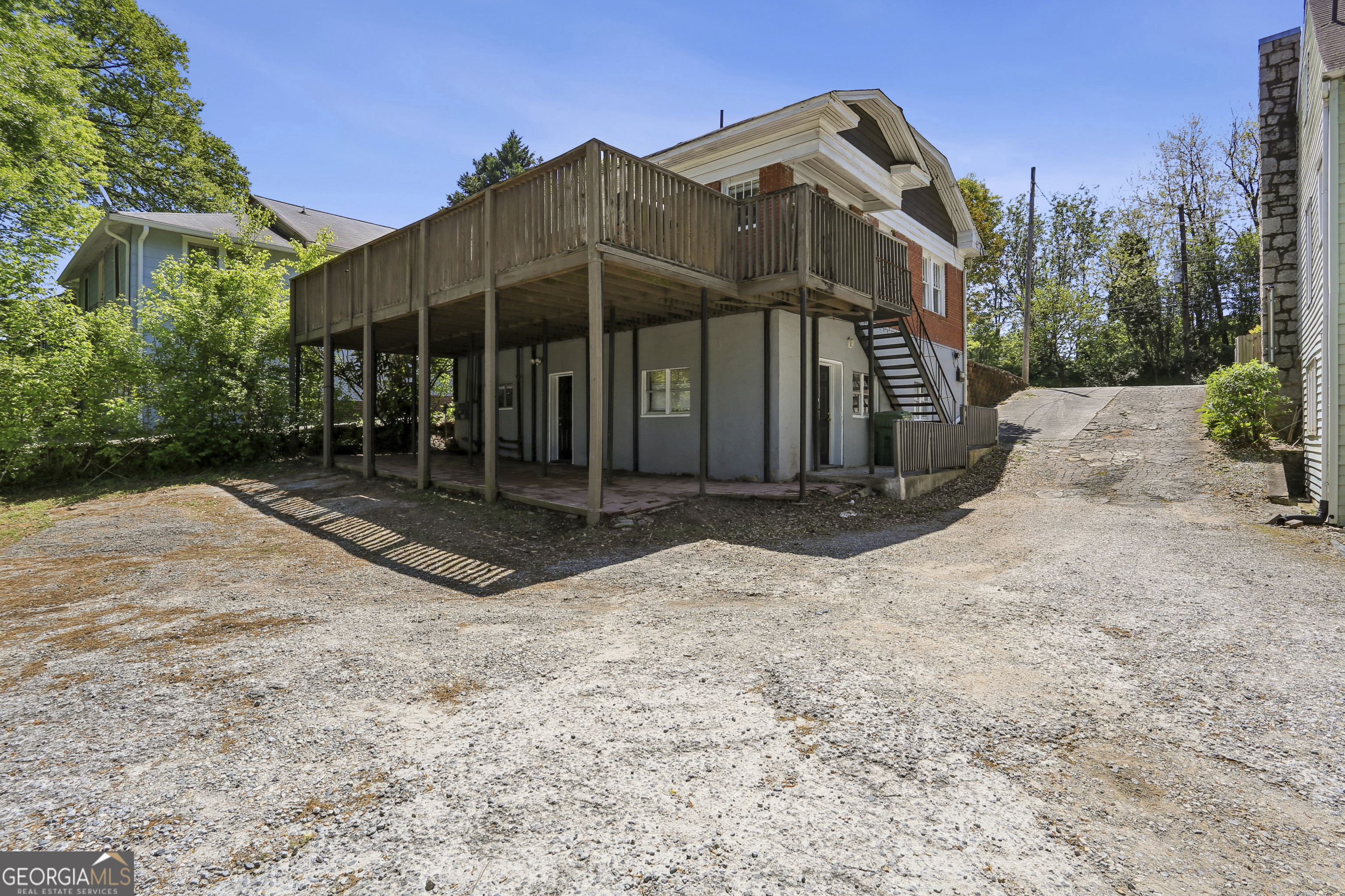1412 Memorial Drive Se Property Photo 29