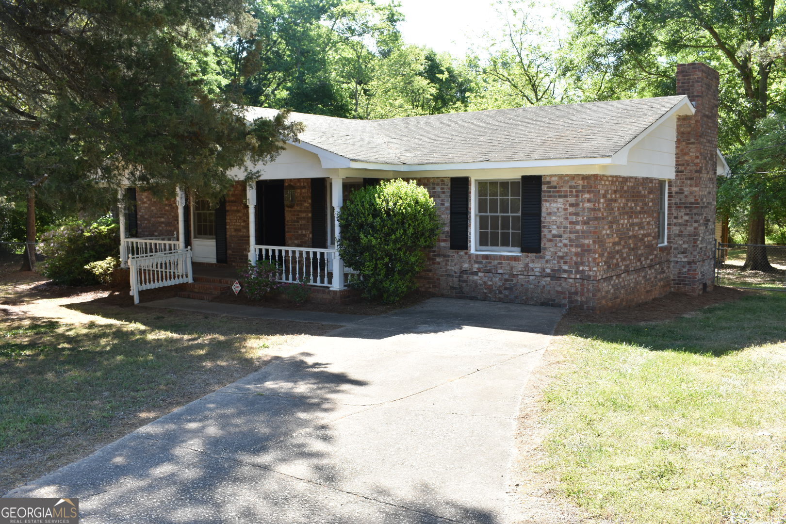 2334 Commerce Road Property Photo 1