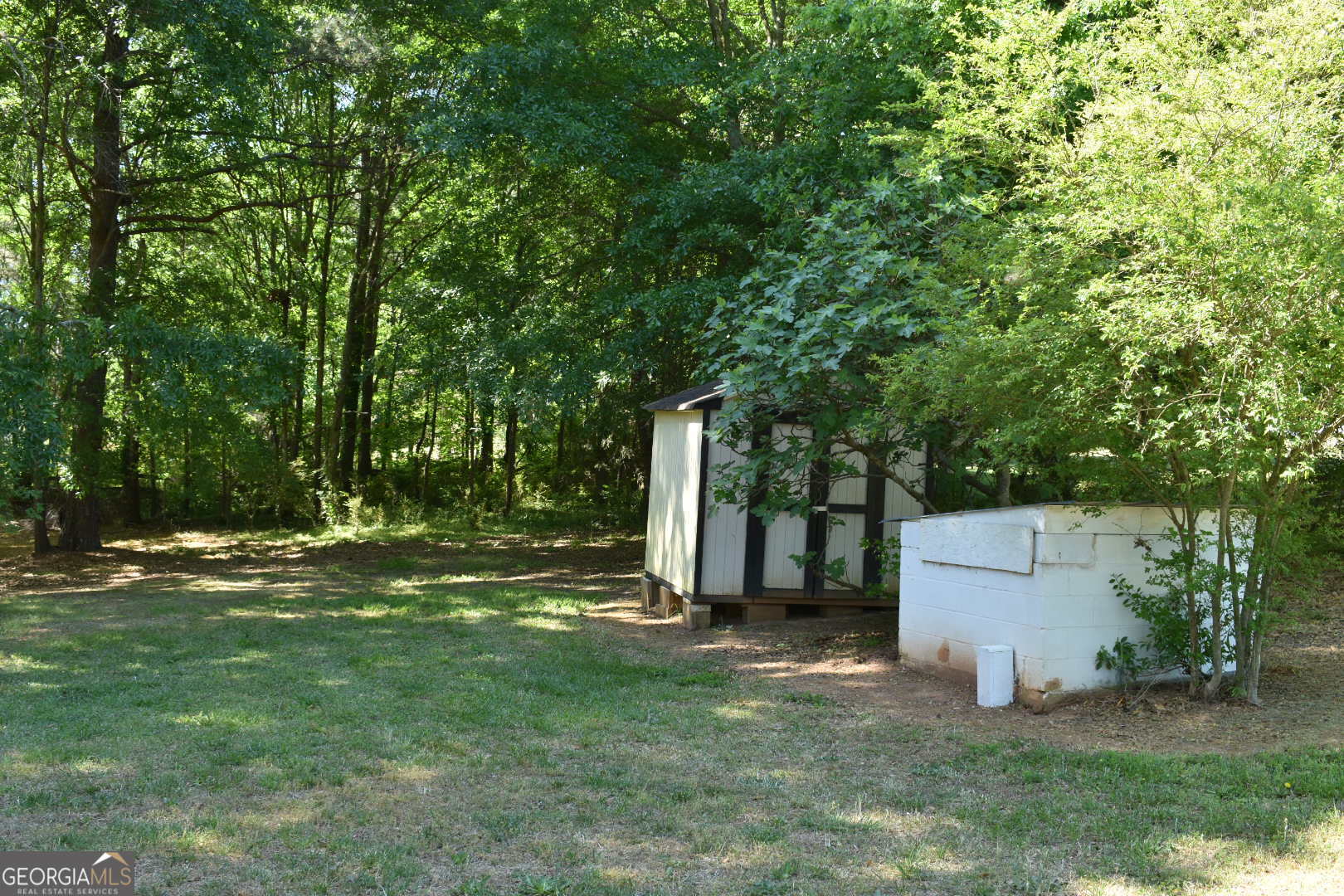 2334 Commerce Road Property Photo 13