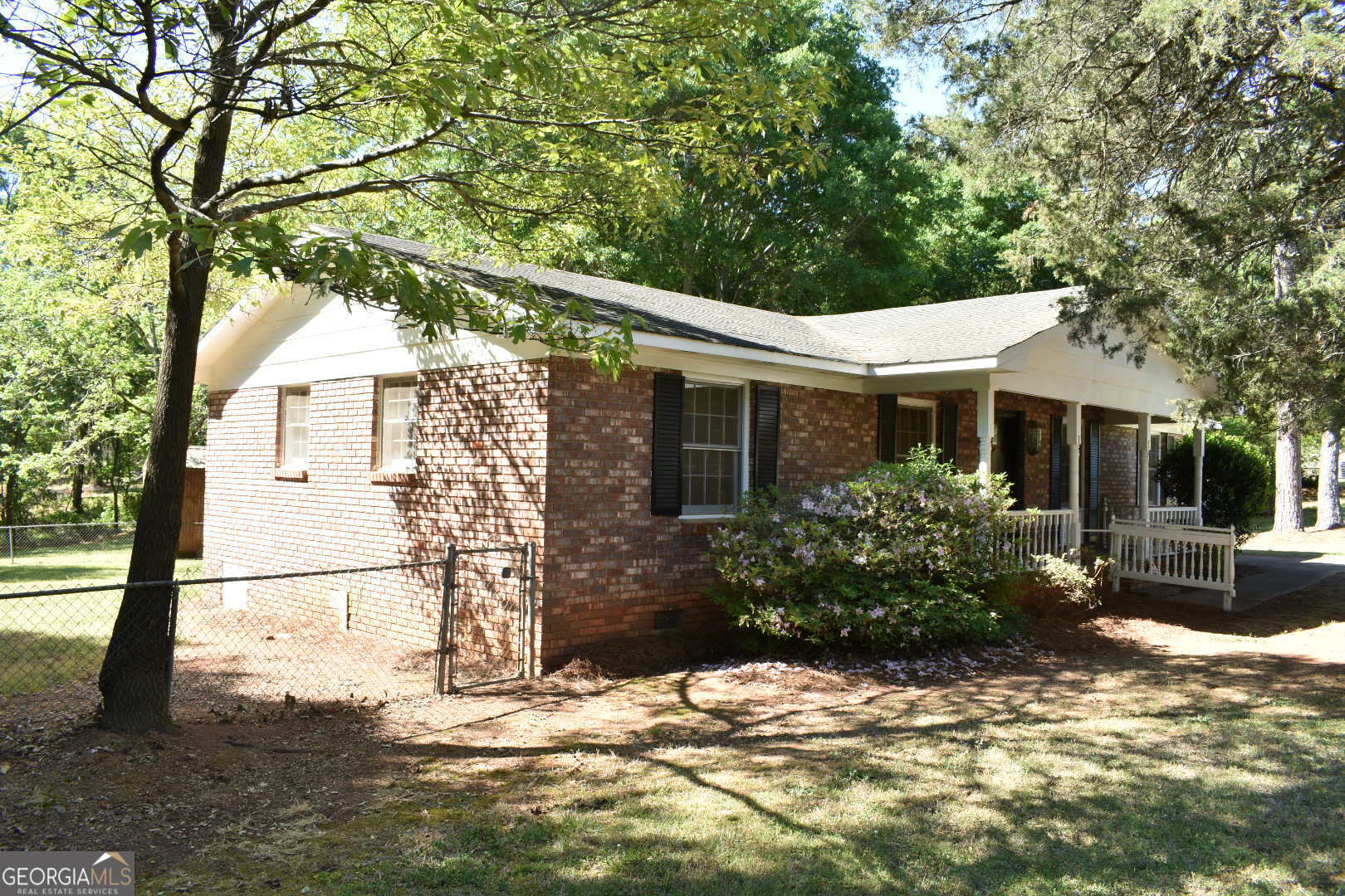 2334 Commerce Road Property Photo 14