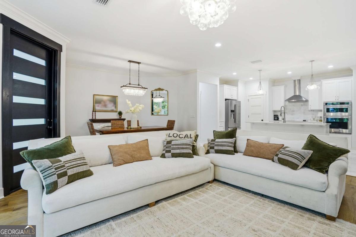 134 St Andrews Glen Property Photo 14