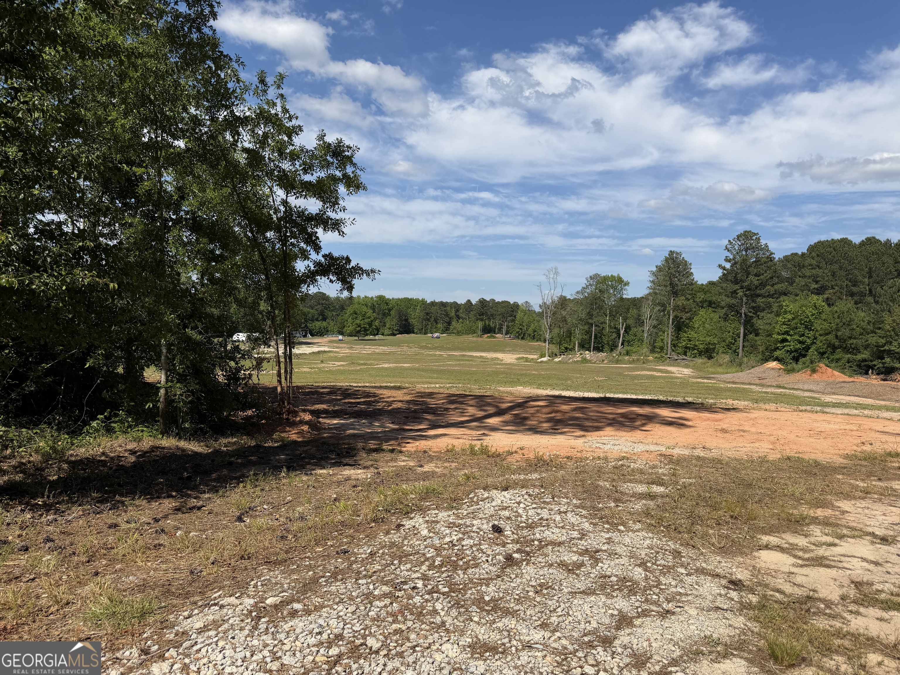 1330 Steele Road Property Photo 2
