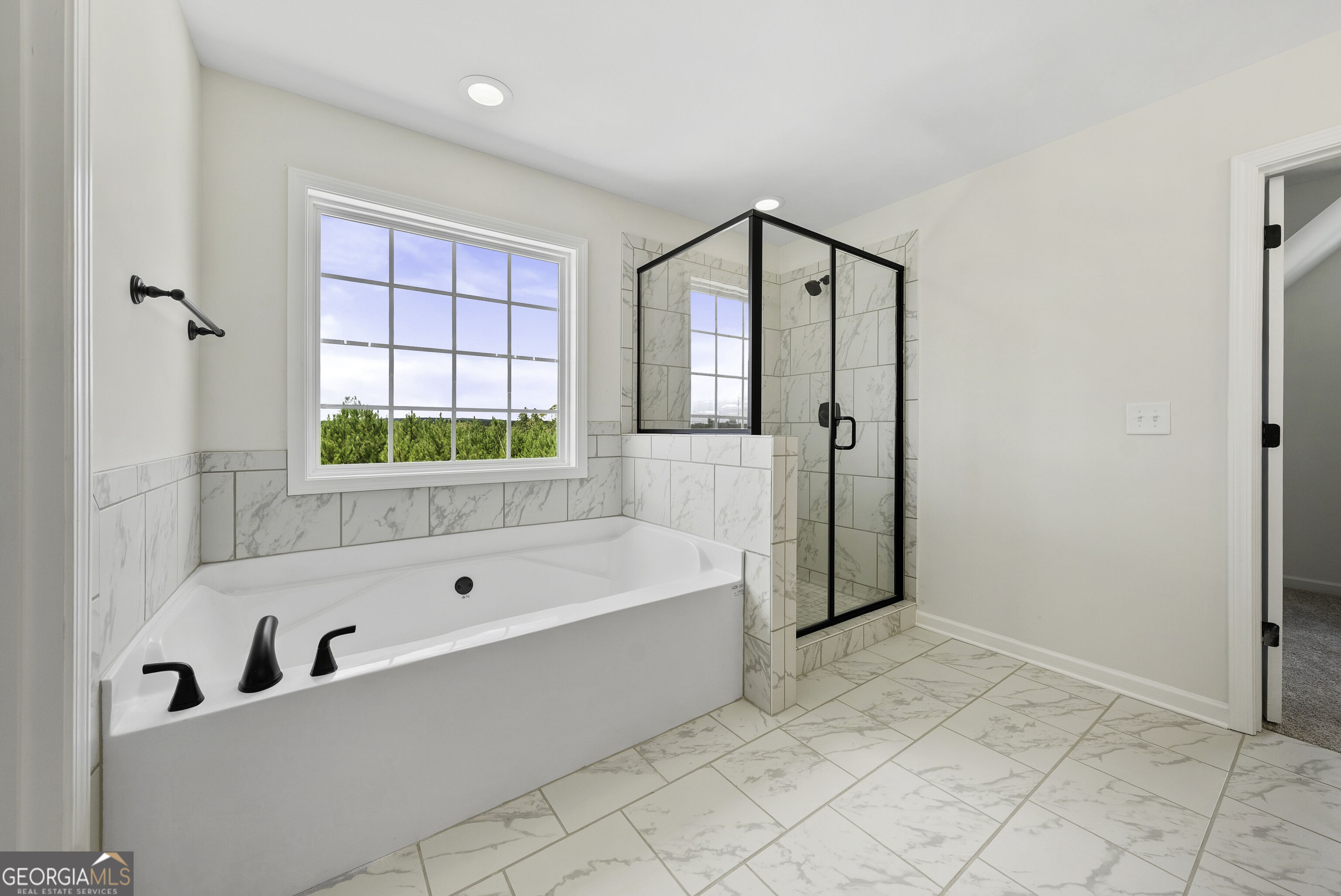 55 Walker Way # 7 Property Photo 12