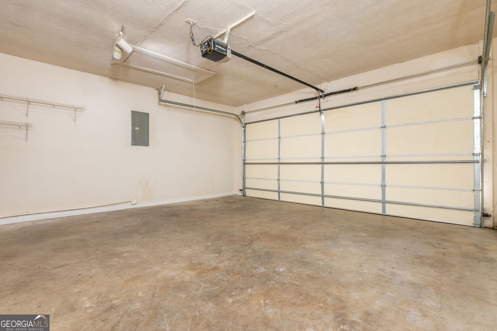 1544 Pine Creek Way Property Photo 44