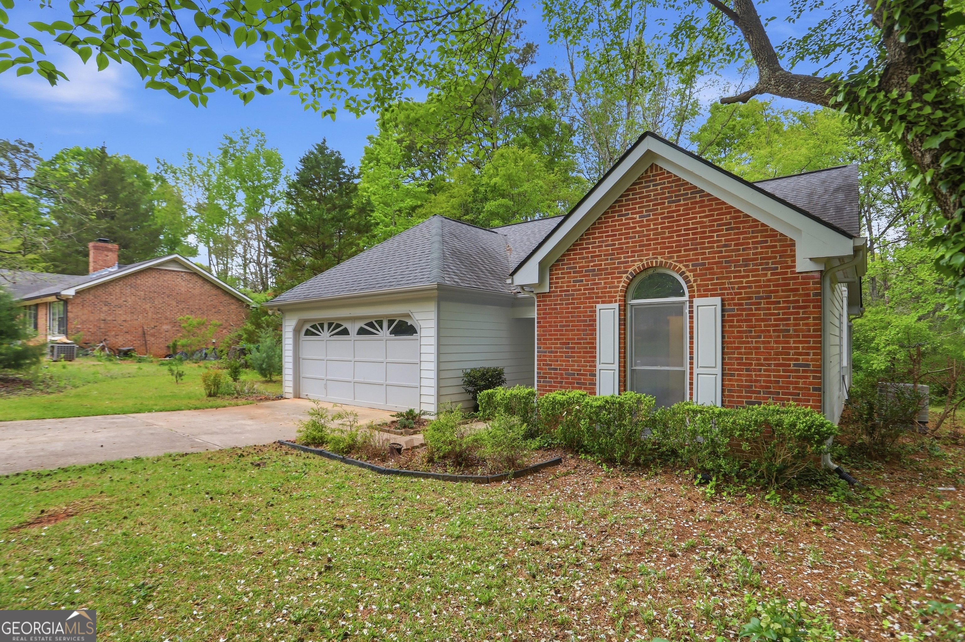 120 Brookstone Court Property Photo 7
