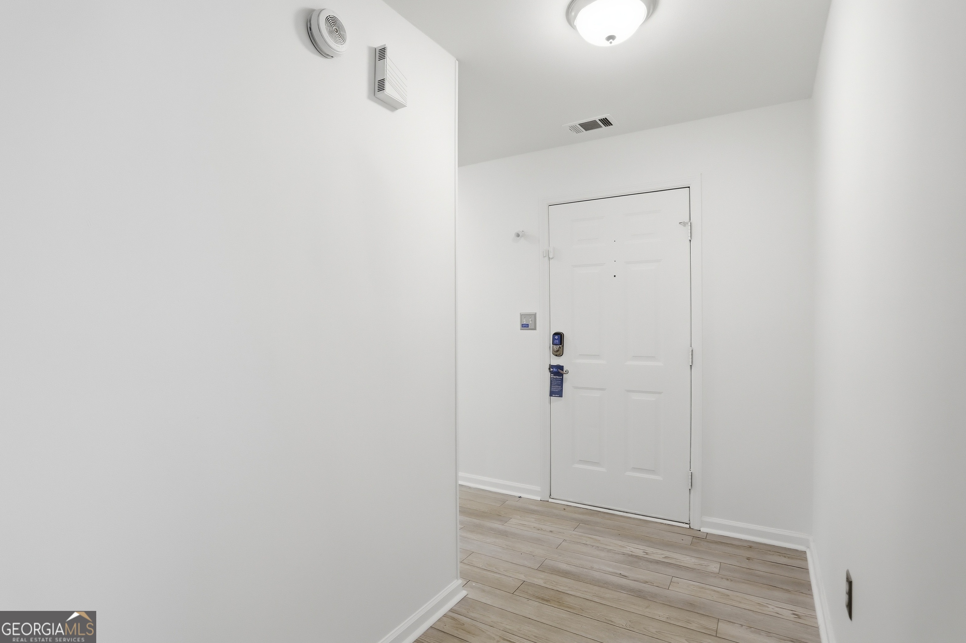 120 Brookstone Court Property Photo 8